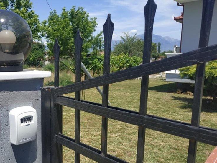 Deppy'S House Κοντά Στα Λουτρά Πόζαρ Apartment Chrysi Bagian luar foto